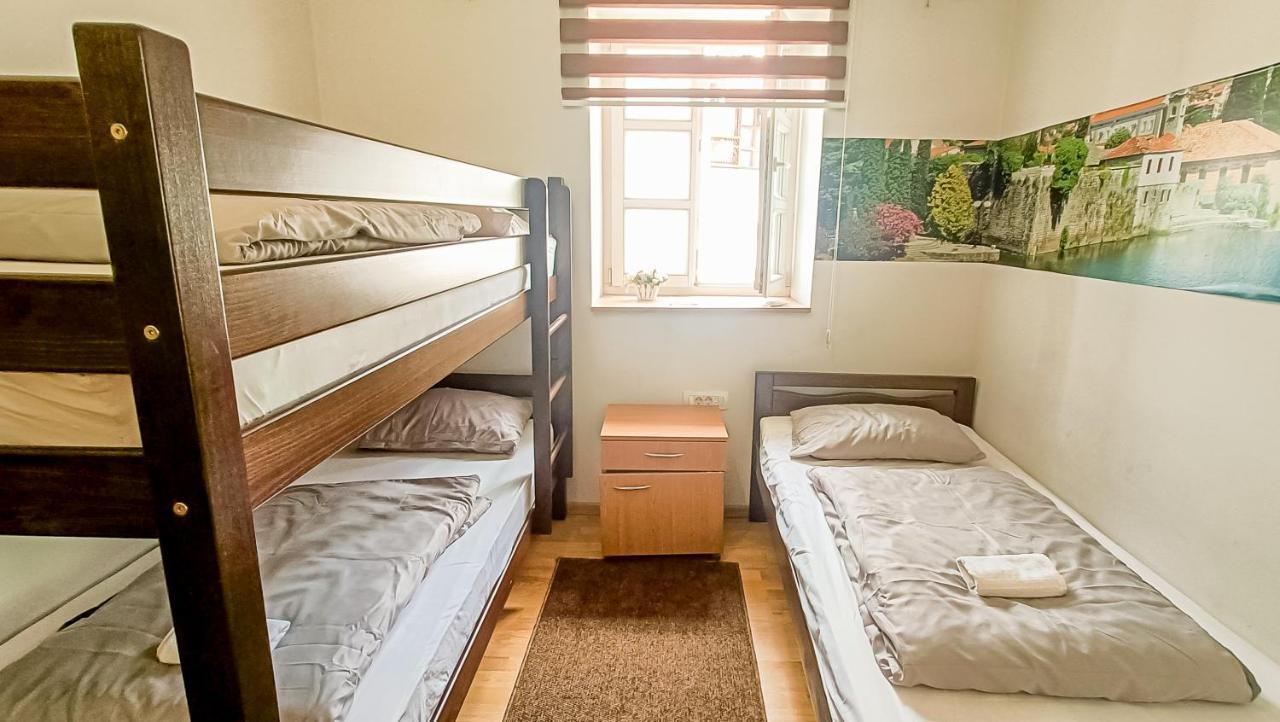 Bascarsija Guesthouse - Private Bath, Tv & Aircon Sarajevo Exterior photo
