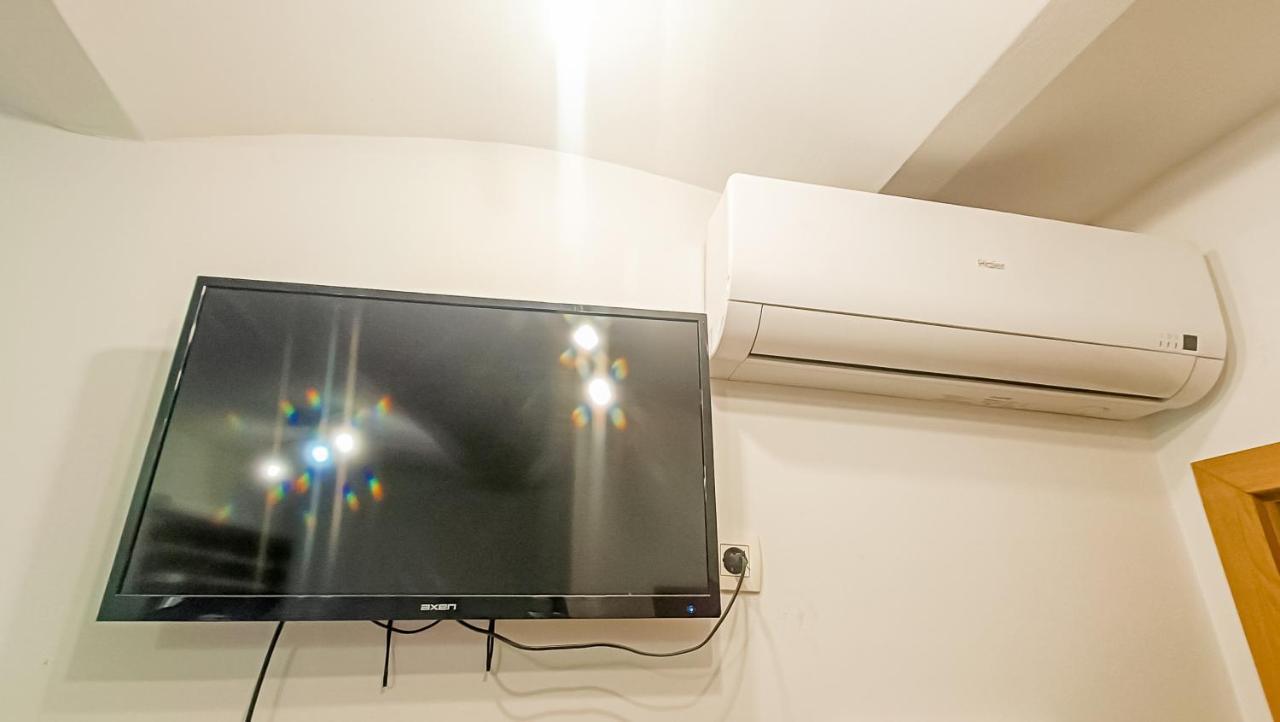 Bascarsija Guesthouse - Private Bath, Tv & Aircon Sarajevo Exterior photo