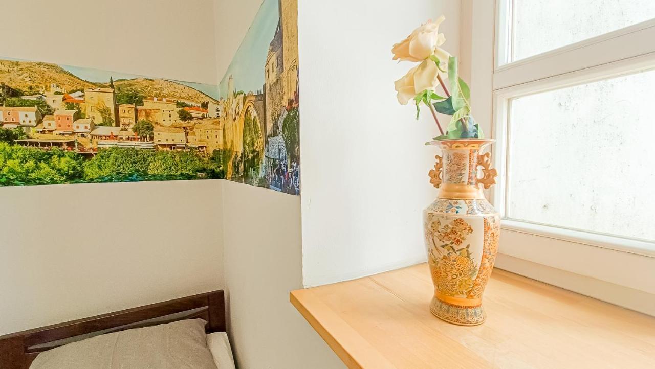 Bascarsija Guesthouse - Private Bath, Tv & Aircon Sarajevo Exterior photo